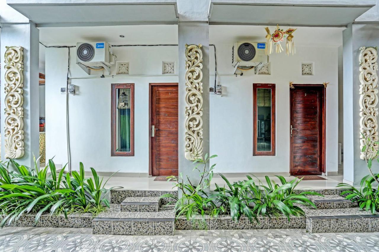Oyo 91080 Kubu D&D Guesthouse Семиньяк Экстерьер фото