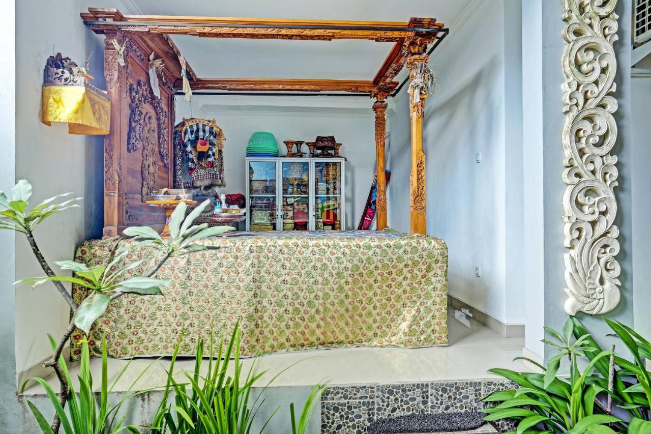 Oyo 91080 Kubu D&D Guesthouse Семиньяк Экстерьер фото